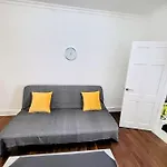Comfortable House Near Etihad - Stay Sleep Rest